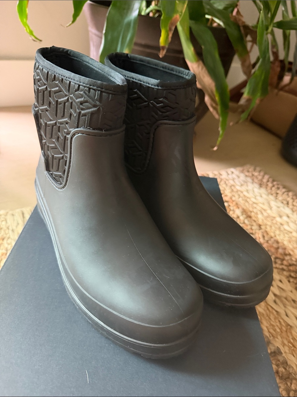 Tommy Hilfiger Black Textured Cuff Waterproof Ankle Boots